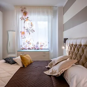  Apartamento Kalbia Or Renovated, Functional, Intimate And Italia