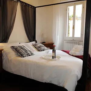 Appartement Lungara, Rome