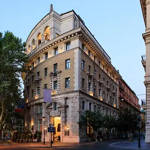 5* Szálloda Grand Palace